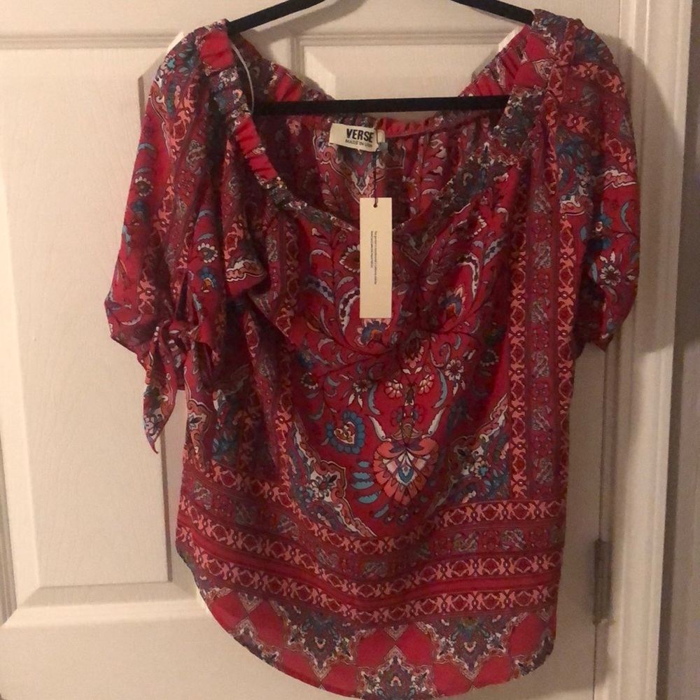 Verse off the shoulder too